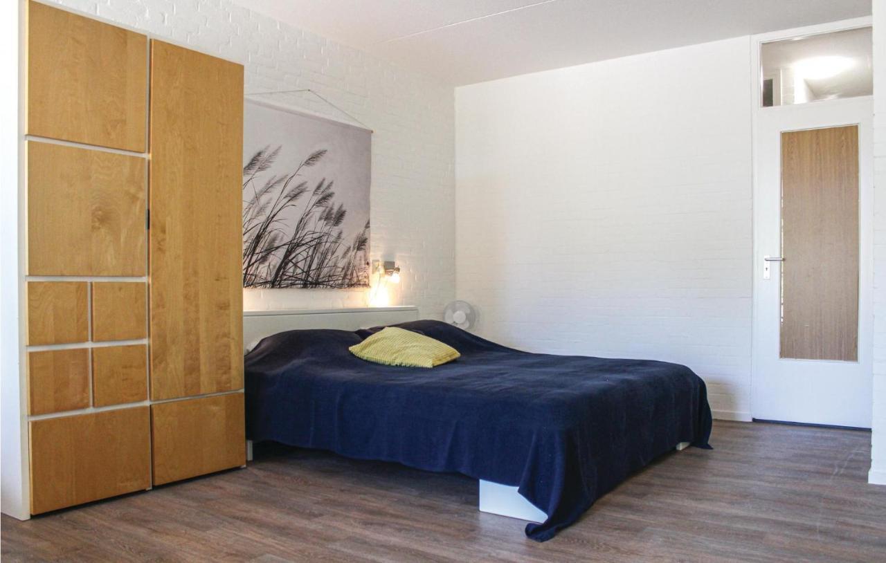 2 Bedroom Lovely Home In Bruinisse Exterior foto
